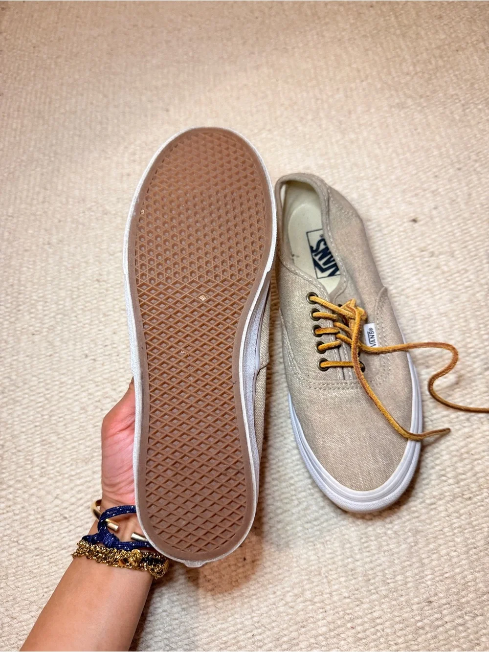 Vans low top